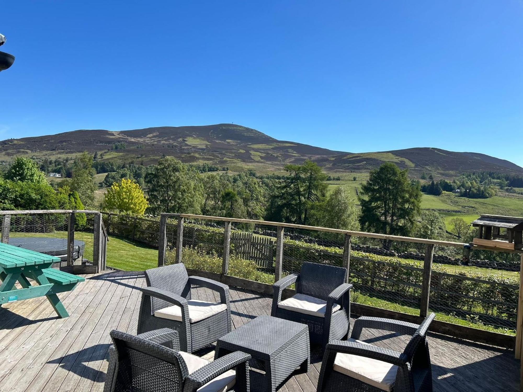 Dalnoid Cottages & Treehouses Nr Glenshee 외부 사진