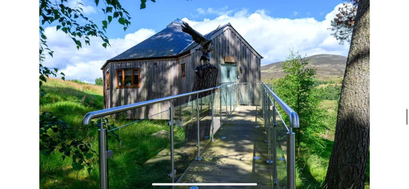 Dalnoid Cottages & Treehouses Nr Glenshee 외부 사진