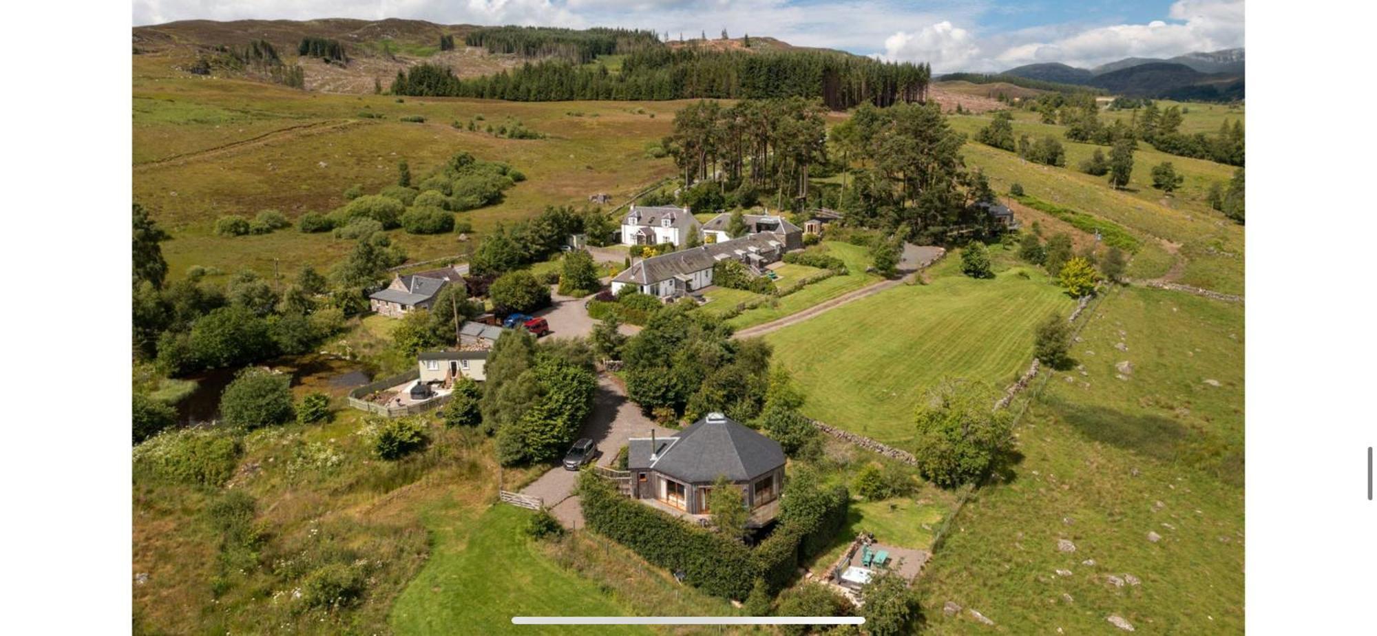 Dalnoid Cottages & Treehouses Nr Glenshee 외부 사진